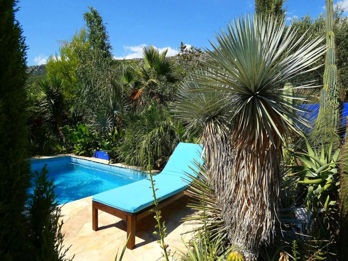 Villa Tropica, Total Privacy, Tropical Garden And Private Pool Каштела Екстер'єр фото