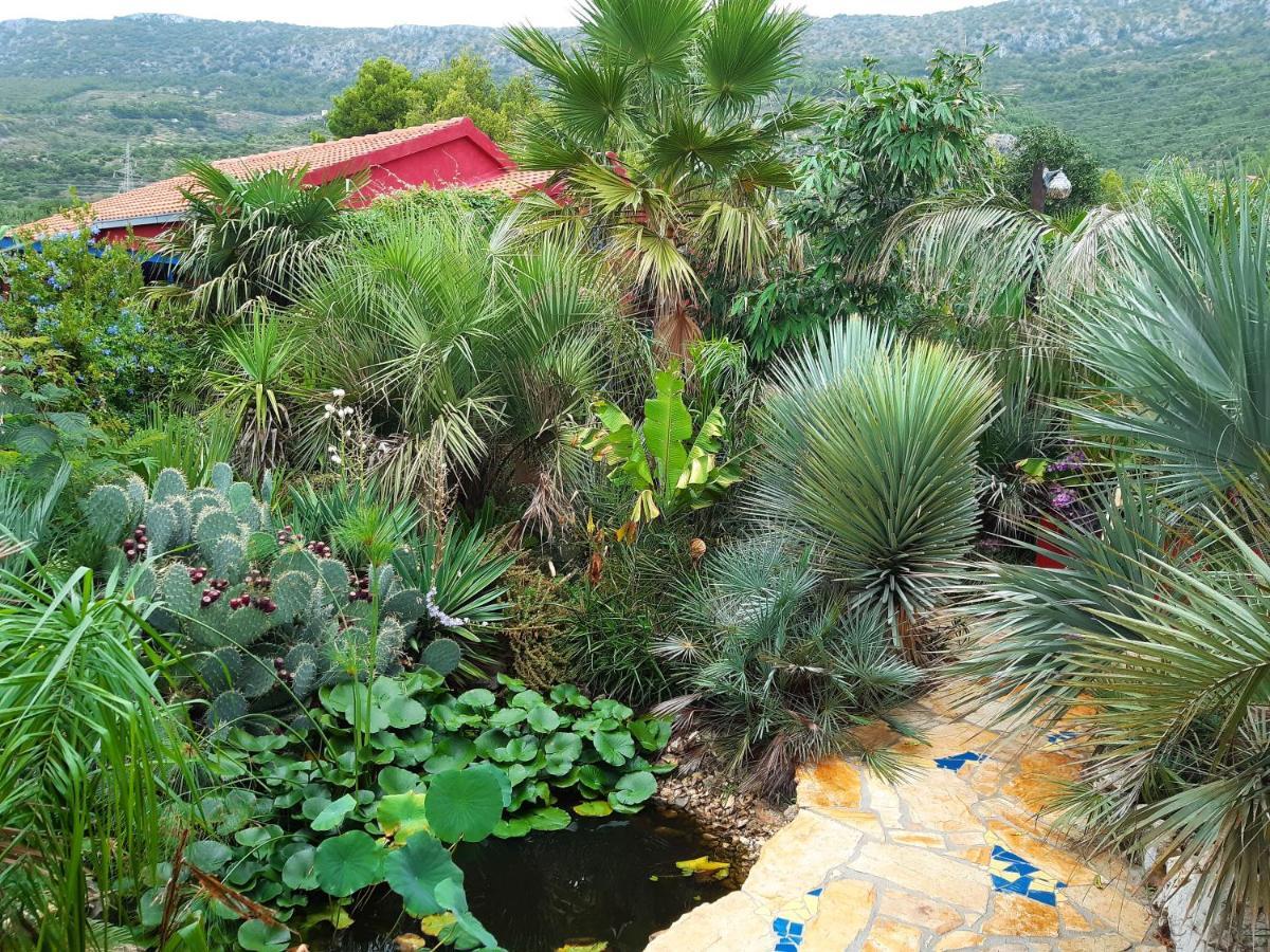 Villa Tropica, Total Privacy, Tropical Garden And Private Pool Каштела Екстер'єр фото